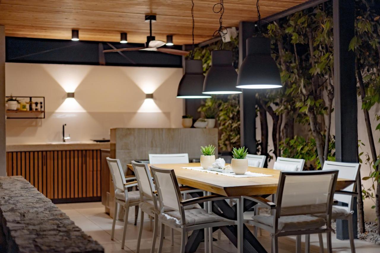 Residence Pecek Novigrad  ภายนอก รูปภาพ